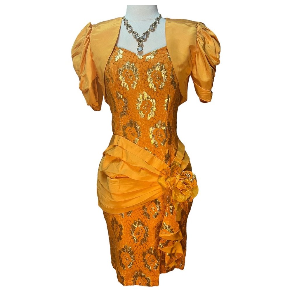 Elegant Strapless Gold Dress